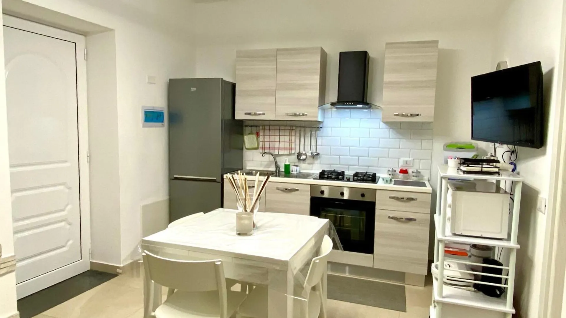 Katy'S Holiday House, Private Villa And Pool Terrasini 0*,  Italy